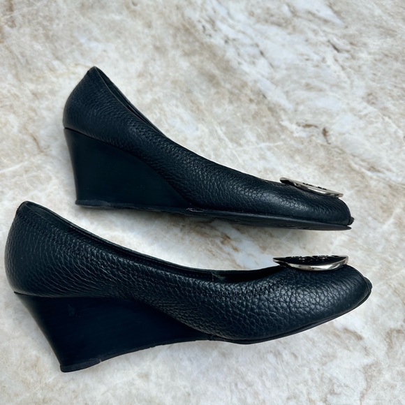 TORY BURCH Sally Wedge Black/silver logo Size 8 - Picture 2 of 11